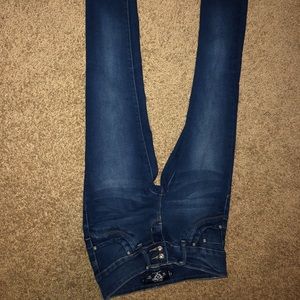 Skinny jeans